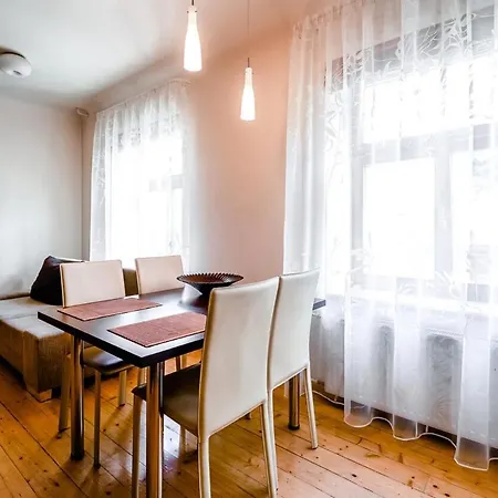 Two Artistic In The Center Of With Self Check-in And Free Parking Riga