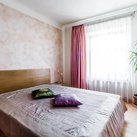 Two Artistic In The Center Of With Self Check-in And Free Parking Ρίγα